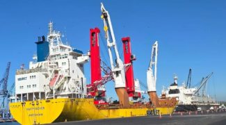 Nuevas grúas en Puerto Quetzal